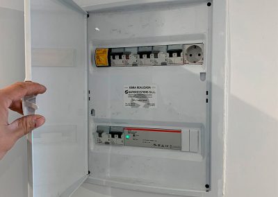instalación eléctrica completa comunidad de vecinos Avilés